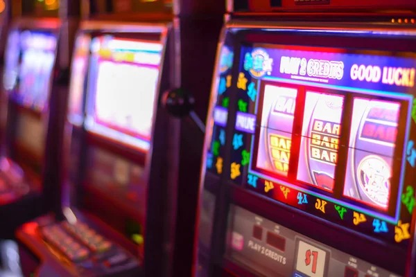 sinardewa slot lottery draw interface on mobile phone